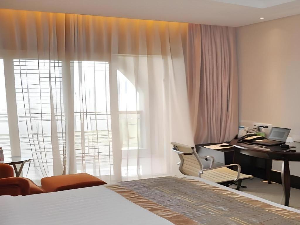 New Century Grand Hotel Xuzhou Eksteriør billede